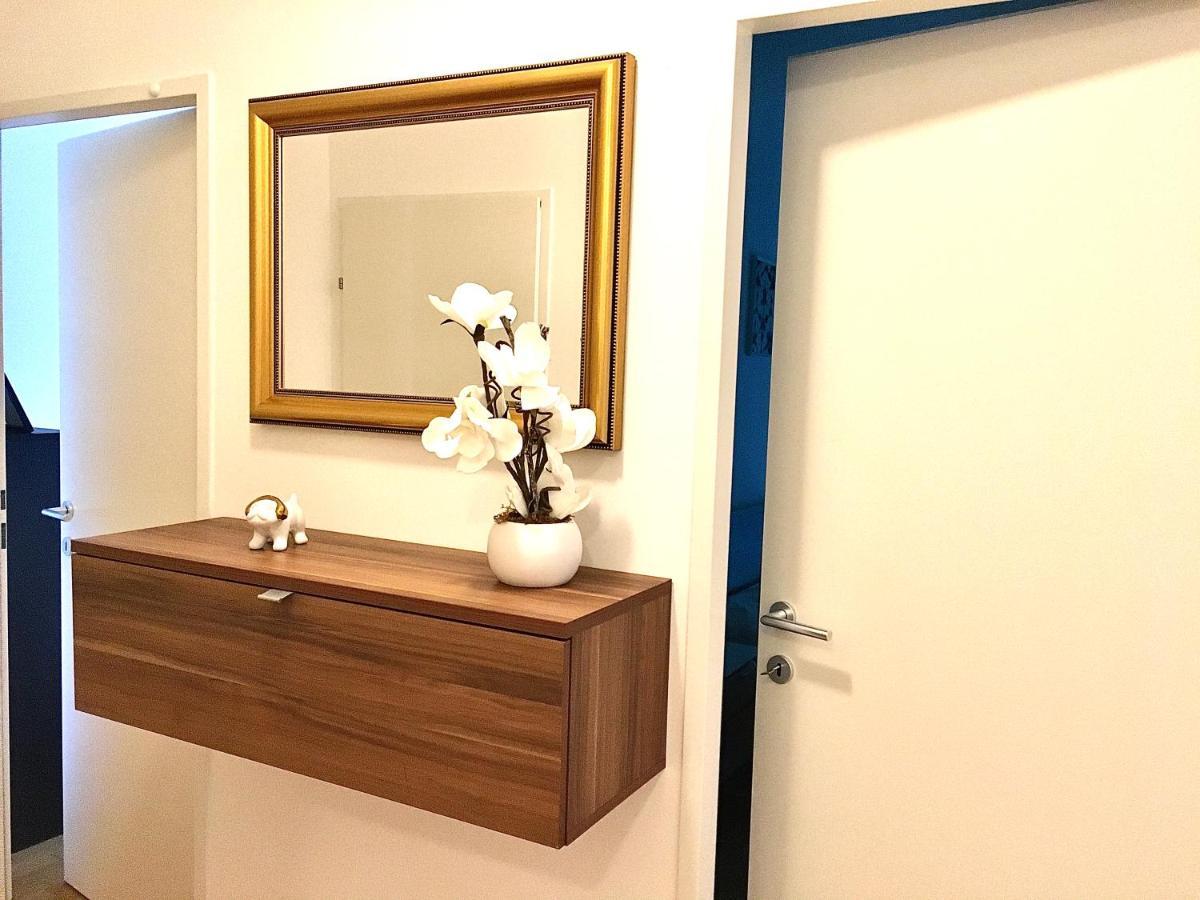 2 Bedroom Apartment Next To Metro U1 And Garage Parking 비엔나 외부 사진
